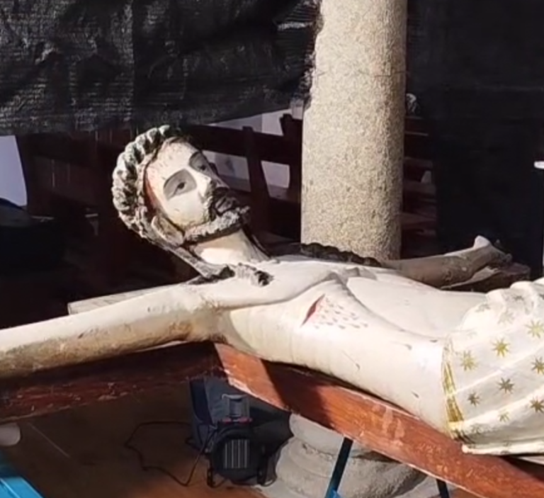 Cristo Románico – Gótico (Vídeo)